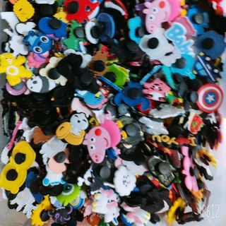jitbitz - sticker - charm - nút gắn dép sục dép cá sấu Crocs