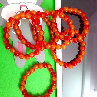 chuỗi đeo tay phong thủy 8li Màu đỏ