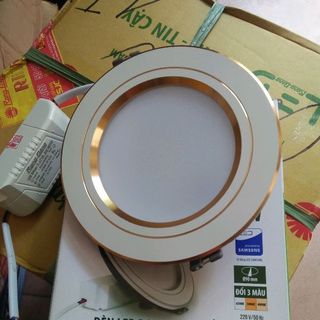 Đèn Led âm trần Rạng Đông 7w 3 chế độ màu