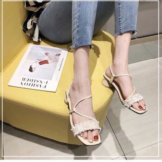 Giày sandal phố