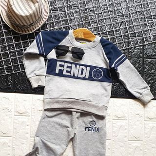 Bộ Da Cá Siêu Đẹp Chất da cá 4c cực đẹp thêu đắp FENDI HOT HIT bo tay và lai đặt dệt 1/8