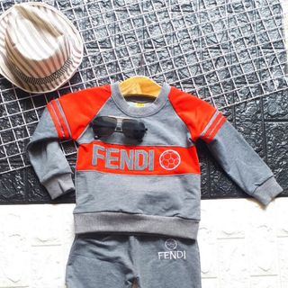 Bộ Da Cá Siêu Đẹp Chất da cá 4c cực đẹp thêu đắp FENDI HOT HIT bo tay và lai đặt dệt 1/8
