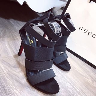 Giày cao got