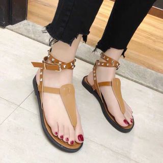 Giày sandal kẹp