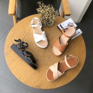 Giày sandal đế suồng pu siêu nhẹ đế Tpr bám dính tốt