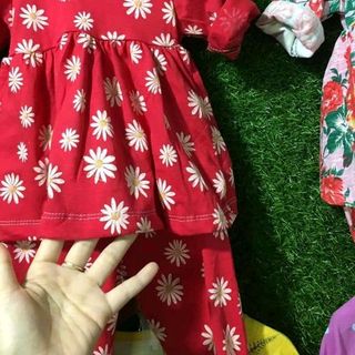 Bộ bánh bèo cho bé gái