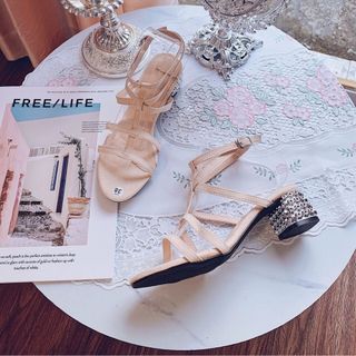 Giày sandal gót xò