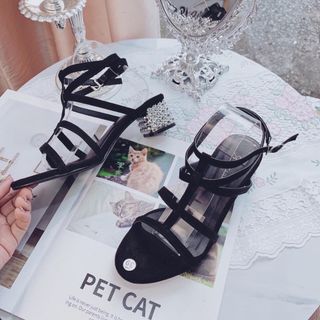 Giày sandal gót xò