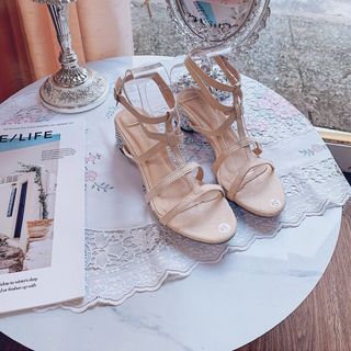 Giày sandal gót xò