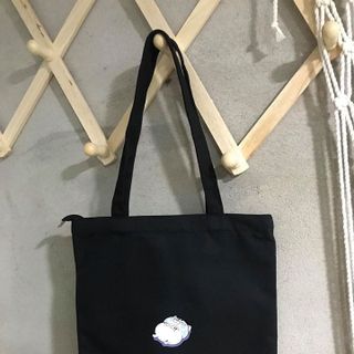 Túi tote Cat đen có khóa kéo