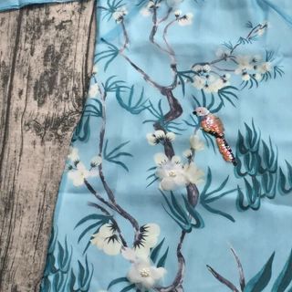 Áo dài cách tân hoa kết voan cườm