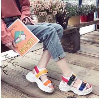 Giày sandal đế thô cao cấp