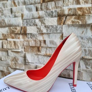 Cao gót sọc vằn 160k