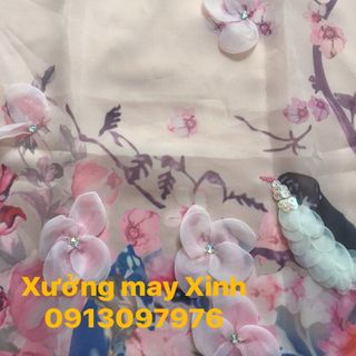 Áo dài organza kết hoa voan và cườm