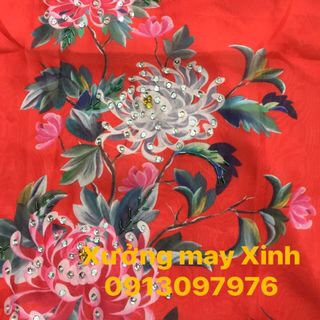 Áo dài cách tân hoa in 3D kết cườm lấp lánh