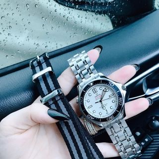 Đồng hồ nam Omegad