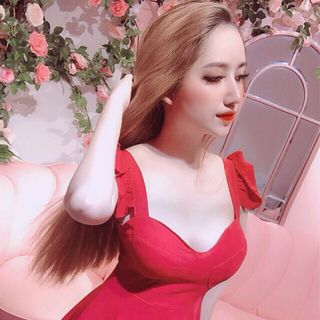 Đầm thời trang dành cho người phụ nữ đẹp