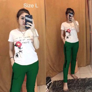 đồ thể thao in hoa