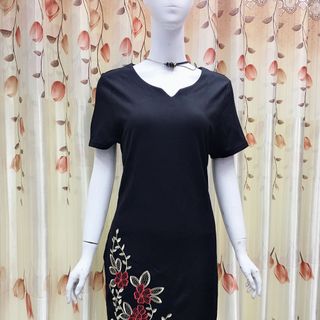 Đầm thêu