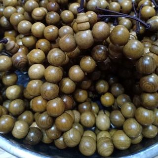 Vòng Tay Gỗ Bách Xanh 8mm