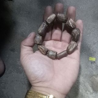 Vòng Tay Trầm Hương