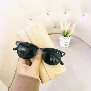 Kính nửa gọng thời trang hot trend