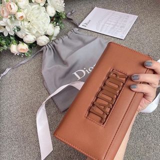 Ví nữ L
