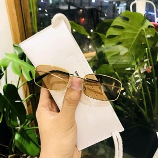 Kính hottrend gọng vuông