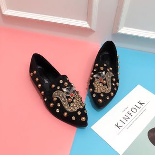 Giày bup bê mui nhọn cáo