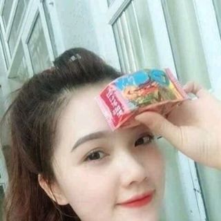KEM MỤN SÂM CÔ TIÊN