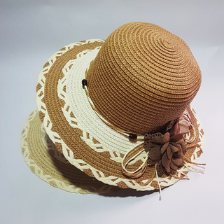 Nón Mũ Cói Gắn Bông Đội Cực Xinh Và Dễ Thương