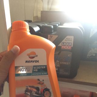 REPSOL SCOOTER MB 10W40