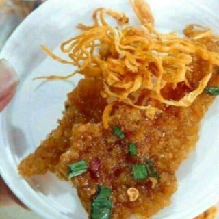Cơm cháy lắc khô gà