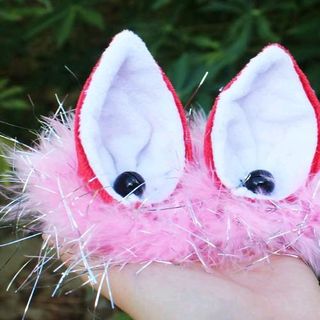 tai thú thái lan gắn nón cute