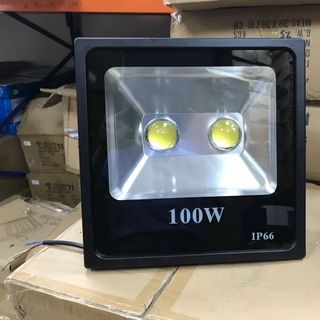 Đèn pha LED 100W chip COB có thấu kính chiếu xa giá sỉ