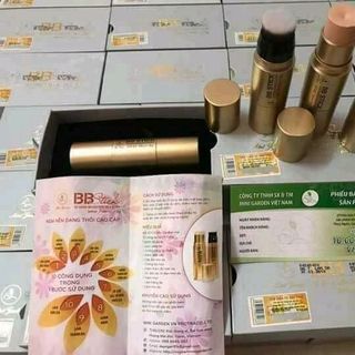 kem nền bb stick
