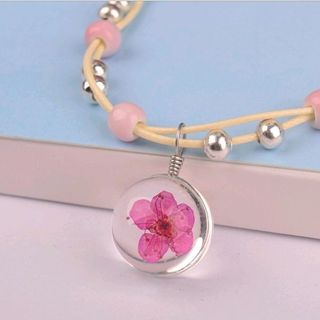 Vòng tay ép hoa khô mẫu mới nhất