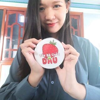 Tẩy Da Chết Dâu BT