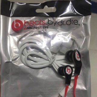 Tai nghe beats giả rẻ bất ngờ
