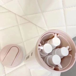 Bình chiết mỹ phẩm