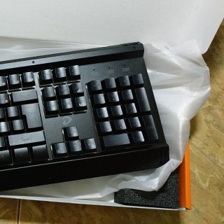 Bàn phím Gaming Dareu LK145 BH 24T Mai Hoàng