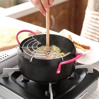 NỒI CHIÊN RÁN SÂU LÒNG 18CM KÈM VỈ GÁC RÁO DẦU TIỆN LỢI