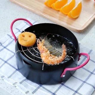 NỒI CHIÊN RÁN SÂU LÒNG 18CM KÈM VỈ GÁC RÁO DẦU TIỆN LỢI