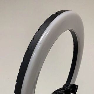 M450-45cm mới ra có nút chỉnh ở đèn và điều khiển 3 kẹp đt chân to