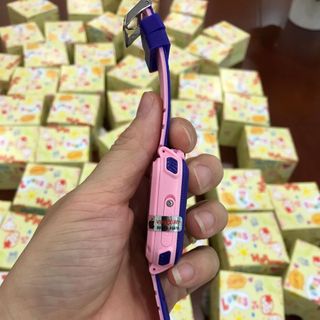 Đồng hồ định vị chống nước