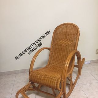 Ghế bập bênh mây tre ghế mây bập bênh thư giãn cho người lớn tuổi