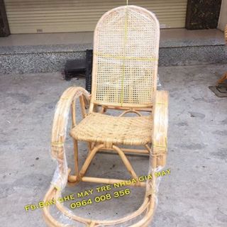 Ghế bập bênh mây tre ghế mây bập bênh thư giãn cho người lớn tuổi