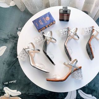 Giày sandal gót trong quai trong cực xinh