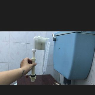 Phao cấp nước toilet thông minnh