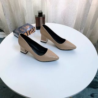 Giày bít 7p có khóa